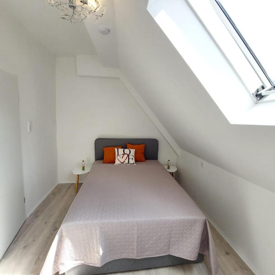 Hotel 24 Bilstein Ngoại thất bức ảnh